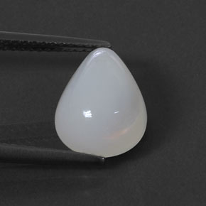 2.68克拉天然白色火欧泊，透明，11.5×8.6毫米，透明/半透明
