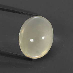 2.75克拉天然白色火欧泊，椭圆形切割，11.9×9.5毫米，透明