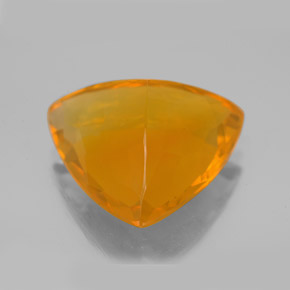 8.88克拉天然橙色火欧泊，三角形，17×16.3毫米，透明