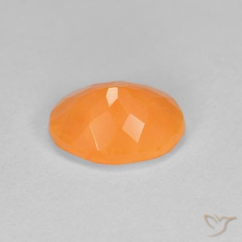 0.75克拉天然火蛋白石，椭圆形，半透明