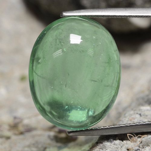 21.66ct 天然 中绿色 萤石, 椭圆形, 透明