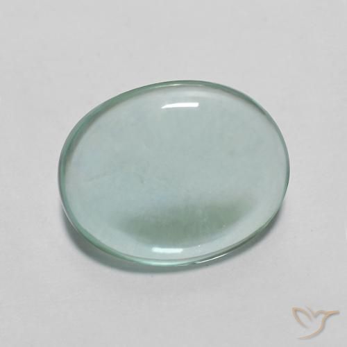 2.26克拉天然萤石，椭圆形，透明