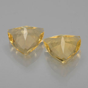 天然黄色金绿柱石，三角形，7.8×7.7毫米，VVS