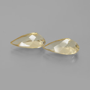 克拉天然金色绿柱石，梨形，VVS