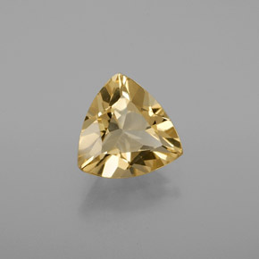 1.35克拉天然黄色金绿柱石，三角形，8.2×8毫米，VVS-VS