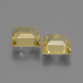 天然黄金色金绿柱石，方形，6.9×6.9毫米，VVS-VS