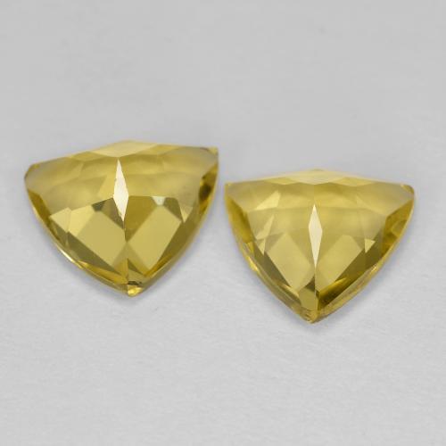 2.55天然黄色金绿柱石，三角形，8×8毫米，VVS-VS
