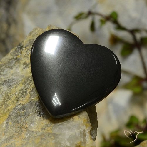 23.44ct 天然 黑灰色 赤铁矿, 心形, 不透明