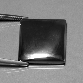 27.88克拉天然赤铁矿，狭长方形，不透明