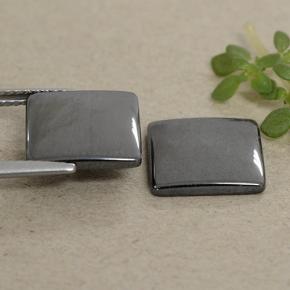 9.84克拉天然赤铁矿，正方形，不透明