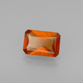 0.56克拉天然橙色桂榴石，祖母绿式切割，6.1×4.2毫米，VS-SI