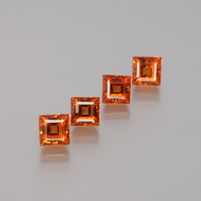 1.46天然橙色桂榴石，方形，3.5×3.5毫米，VS