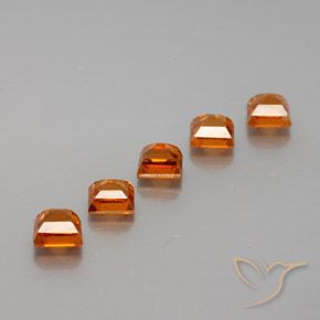 1.84克拉天然钙铝榴石，正方形，VS