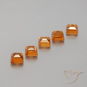 1.89克拉天然钙铝榴石，正方形，VS