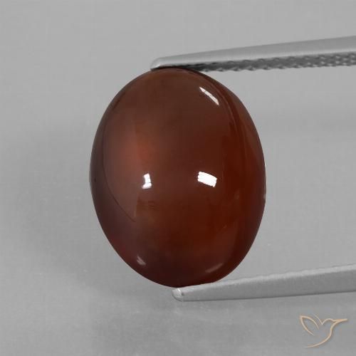 6.64ct 天然 红棕色 钙铝榴石, 椭圆形, 半透明