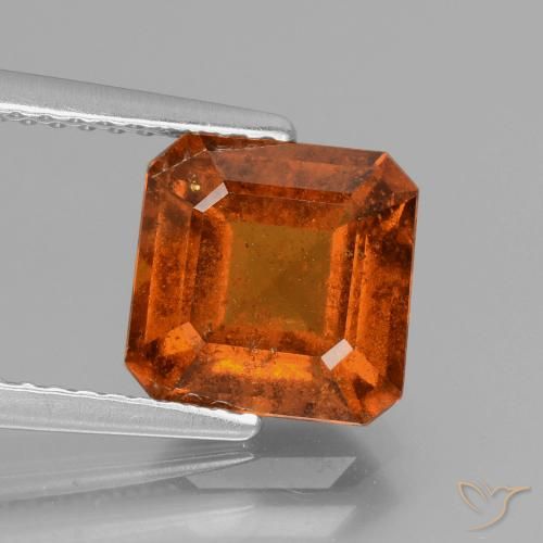 2.83ct 天然 红橙色 钙铝榴石, 祖母绿式切割, VS-SI