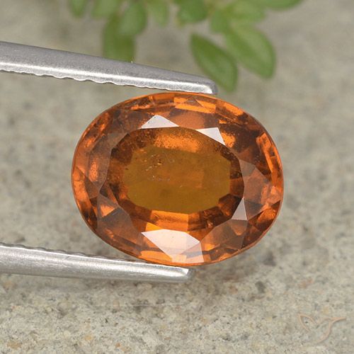 2.25ct 天然 中深橙色 钙铝榴石, 椭圆形, VS-SI