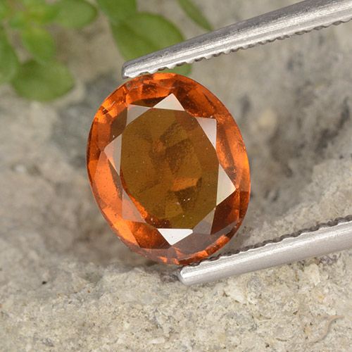 2.10ct 天然 深橙色 钙铝榴石, 椭圆形, VS