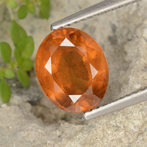 2.69ct 天然 中橙 钙铝榴石, 椭圆形, VS-SI