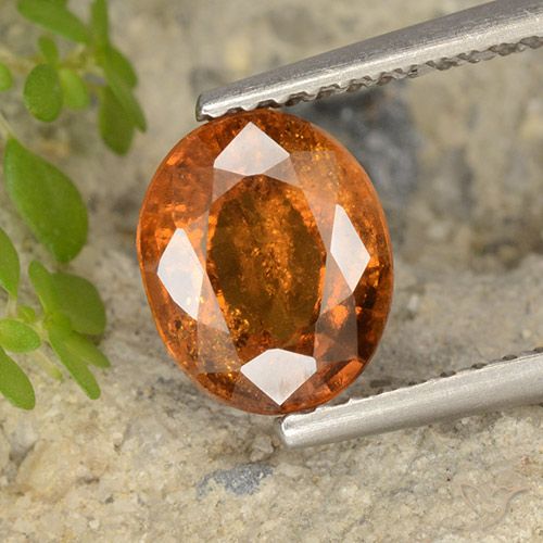 1.79ct 天然 深橙色 钙铝榴石, 椭圆形, VS-SI