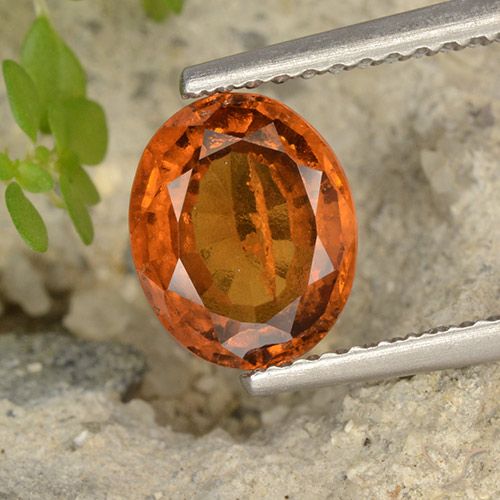 1.76ct 天然 琥珀橙 钙铝榴石, 椭圆形, VS-SI