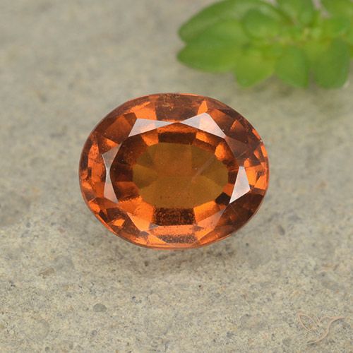 1.93ct 天然 深橙色 钙铝榴石, 椭圆形, VS