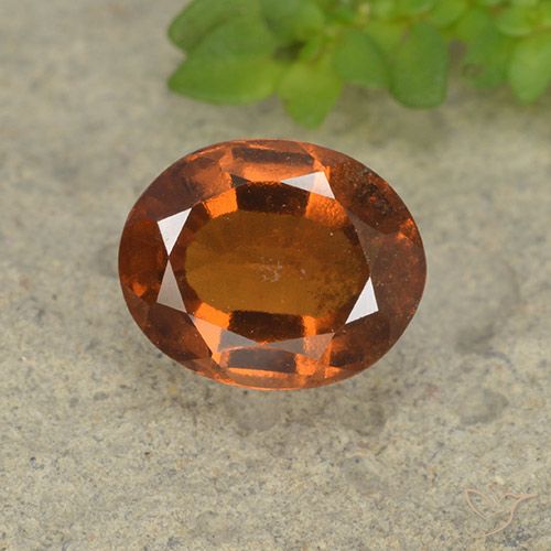 1.84ct 天然 黄橙色 钙铝榴石, 椭圆形, VS-SI
