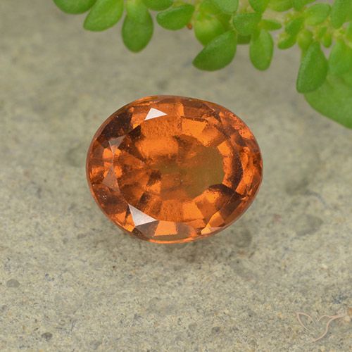 1.77ct 天然 深橙色 钙铝榴石, 椭圆形, VS