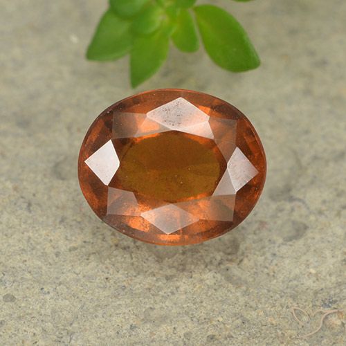 2.10ct 天然 中深橙色 钙铝榴石, 椭圆形, VS-SI