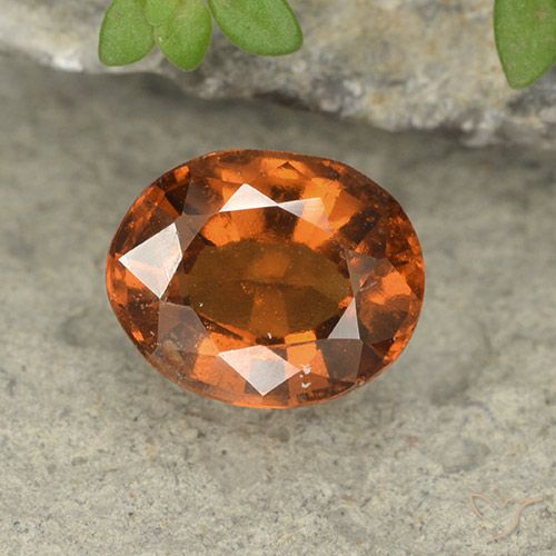 2.08ct 天然 深橙色 钙铝榴石, 椭圆形, VS