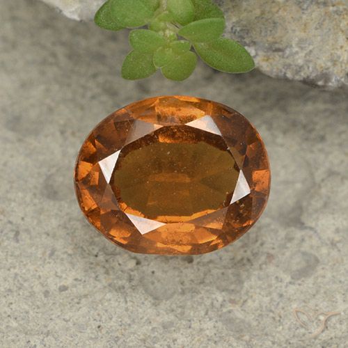 1.93ct 天然 中深橙色 钙铝榴石, 椭圆形, VS