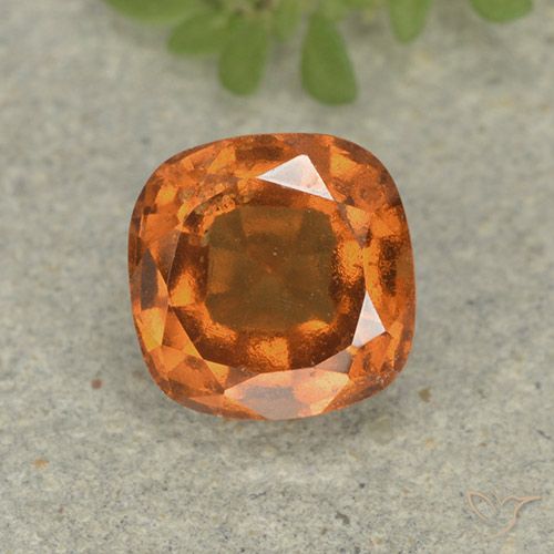 1.92ct 天然 中橙 钙铝榴石, 软垫, VS-SI