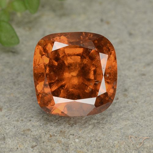 1.78ct 天然 深橙色 钙铝榴石, 软垫, VS-SI