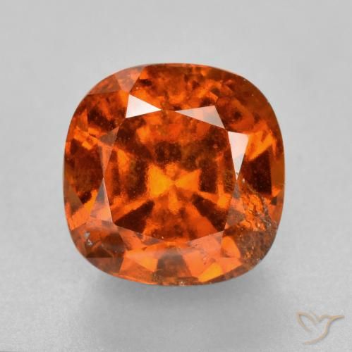 2.08ct 天然 深橙色 钙铝榴石, 软垫, SI