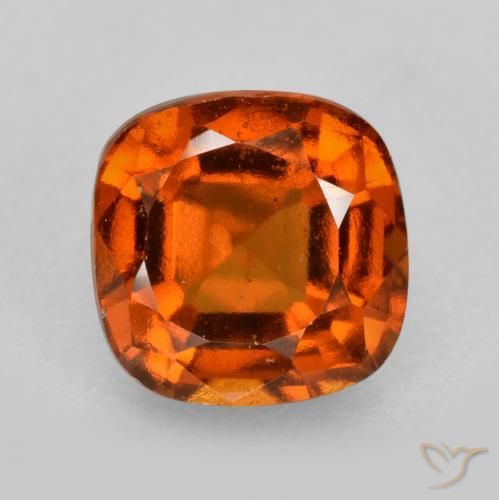 2.17ct 天然 深橙色 钙铝榴石, 软垫, VS