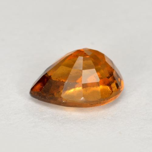 0.90克拉天然橙色桂榴石，梨形，6.6×4.8毫米，VS-SI