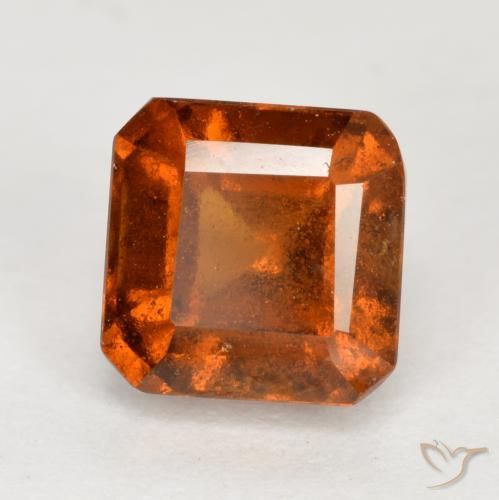 1.84克拉天然钙铝榴石，八边形，SI