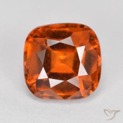 2.10ct 天然 火橙 钙铝榴石, 软垫, VS