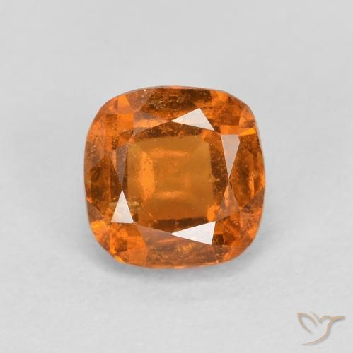 0.86ct 天然 深橙色 钙铝榴石, 软垫, SI