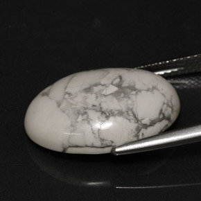 9.53克拉天然白色豪石，椭圆形切割，18×13.1毫米，不透明
