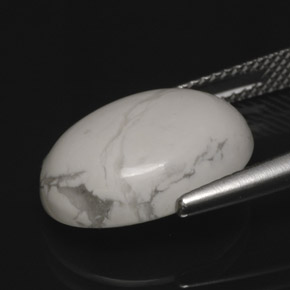 8.10克拉天然硅硼钙石，椭圆形切割，不透明