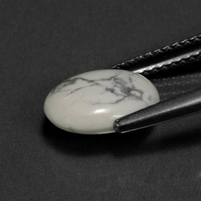 2.28克拉天然硅硼钙石，椭圆形切割，不透明