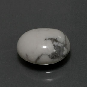 2.30克拉天然白色豪石，椭圆形切割，9.5×7.9毫米，不透明