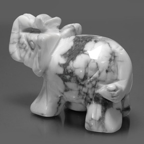 401.34克拉天然硅硼钙石，异形，不透明