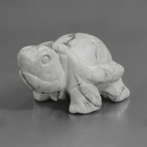 368.10克拉天然硅硼钙石，异形，不透明