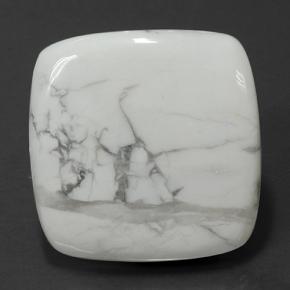 78.87克拉天然白色豪石，垫形剪裁，33.2×33.1毫米，不透明