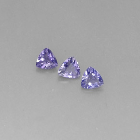 天然紫罗兰色堇青石，三角形，4×3.8毫米，VS