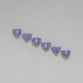 天然堇青石，三角形，4×3.8毫米，VVS