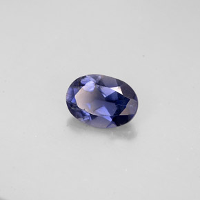 0.67克拉天然堇青石，椭圆形切割，7.1×5.1毫米，VS