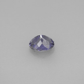 0.49克拉天然紫罗兰色堇青石，椭圆形切割，5.7×4.8毫米，VS